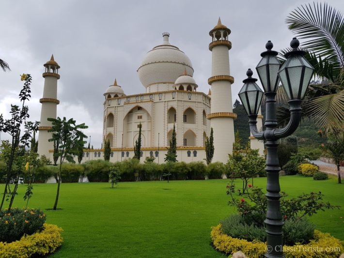 Replica of Taj Mahal, Jaime Duque Park