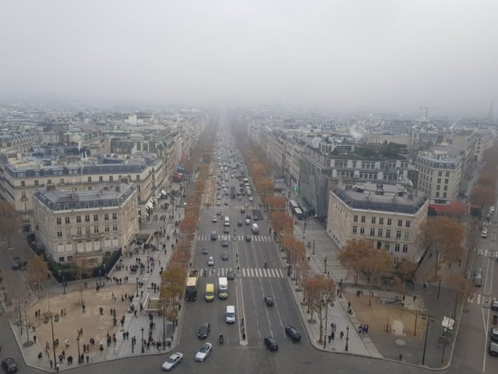 Avenue des Champs élysées, Paris
