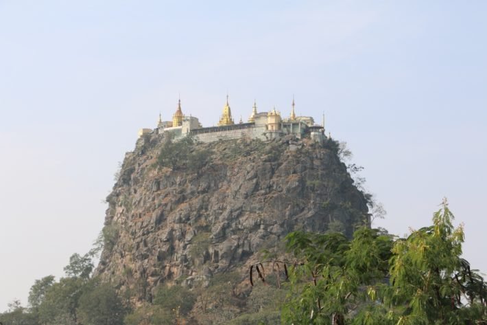 Monastério Taung Kalat, Myanmar
