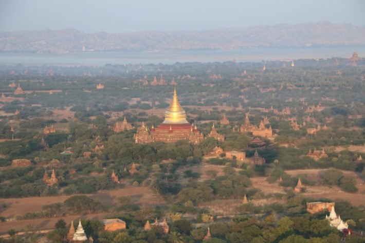Vista Aérea de Bagan, Myanmar