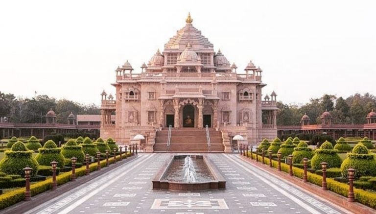 Akshardham Temple at Gandhinagar, New Delhi, India