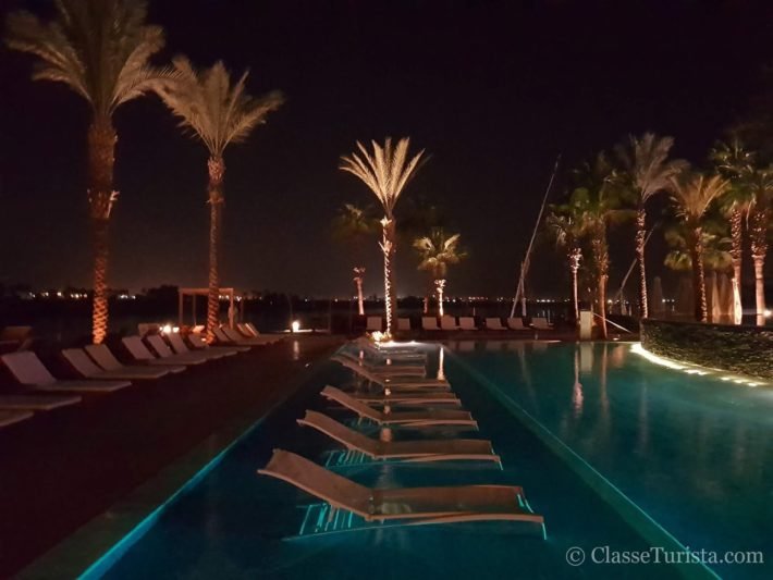 Vista da Piscina do Hotel Hilton Luxor