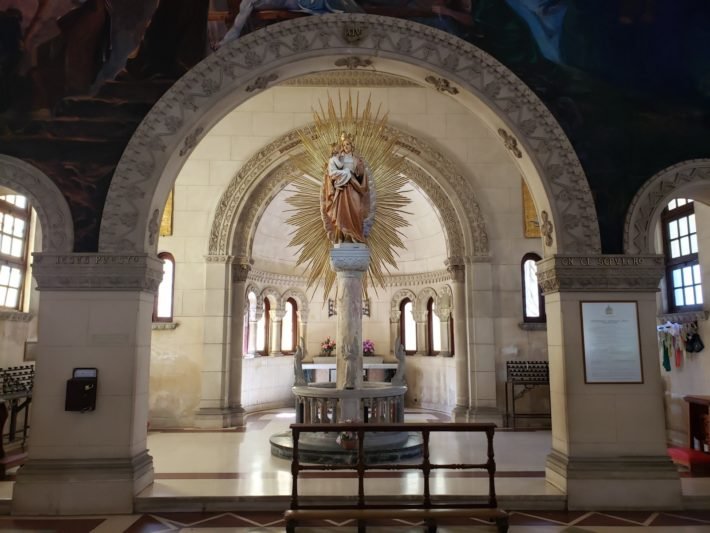 Gruta da Virgem, Igreja Jesus de Miramar, Havana