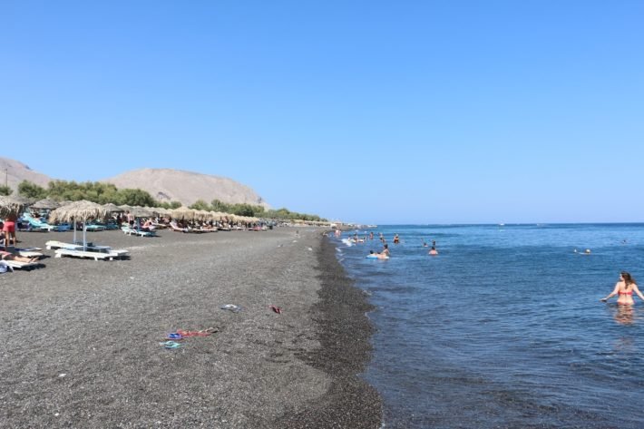 Praia de Perivolos, Santorini, Grécia