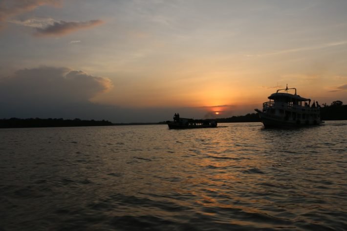 Por do Sol no Rio Guamá, Tour Furos e Igarapés, Belém