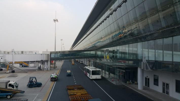 Aeroporto de Hanoi, Vietnã