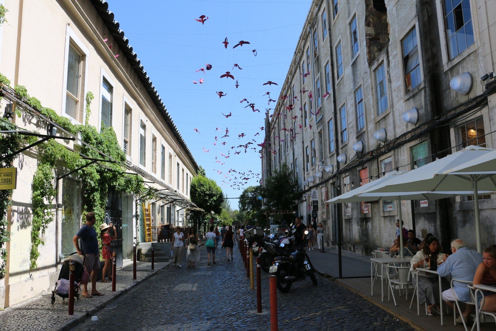 Rua Principal da LX Factory, Lisboa