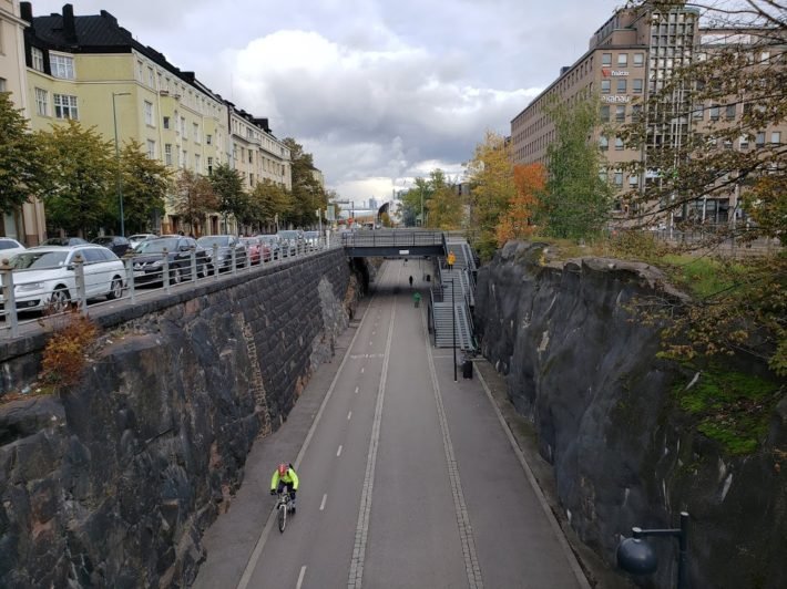 Ciclovias e Pistas de Caminhada em Helsinque, Finlândia