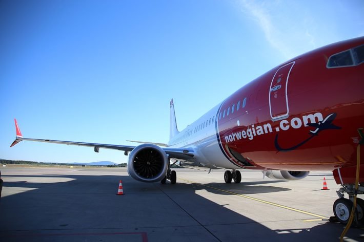 norwegian air baggage in inches