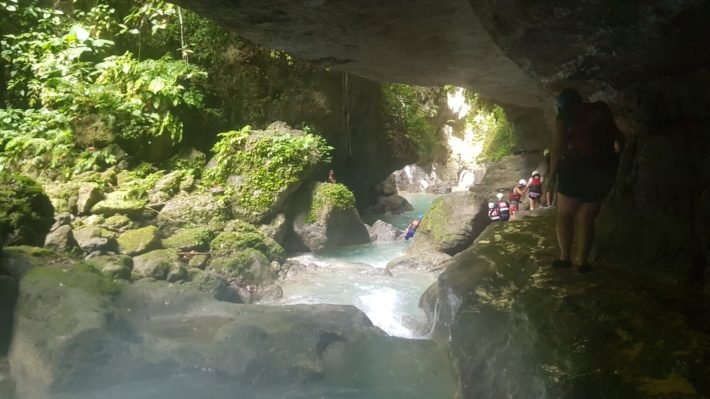 Canyoneering, Kawasan Falls, Cebu, Filipinas