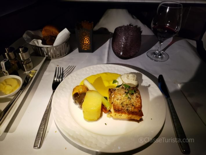 Salmão, Almoço, Qatar Airways