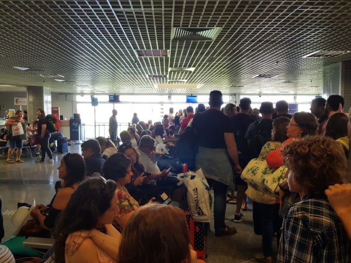 Sala de Embarque, Aeroporto de Foz do Iguaçu (fevereiro-2018)