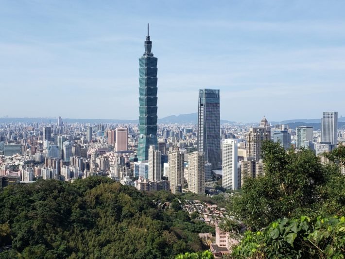 Vista do Taipei a partir do Morro do Elefante, Taiwan