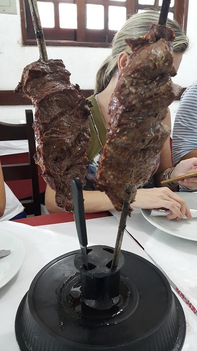 Espetos de Carne no Restaurante João do Alho, Aracaju