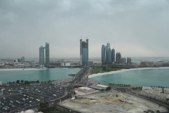 Abu Dhabi, vista do Sky Tower do Marina Mall