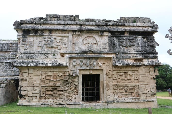 Casa das Sacerdotisas, Chichén Itzá, México