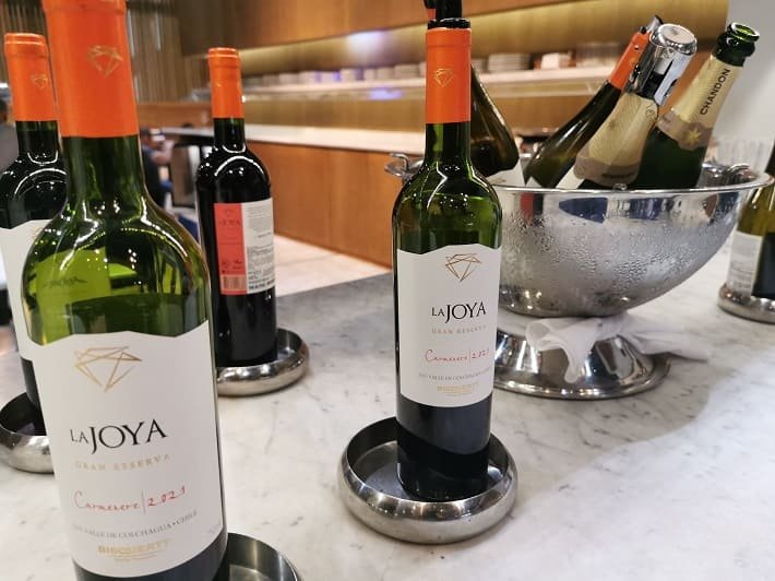 Wine Options at Latam VIP Lounge - GRU Airport