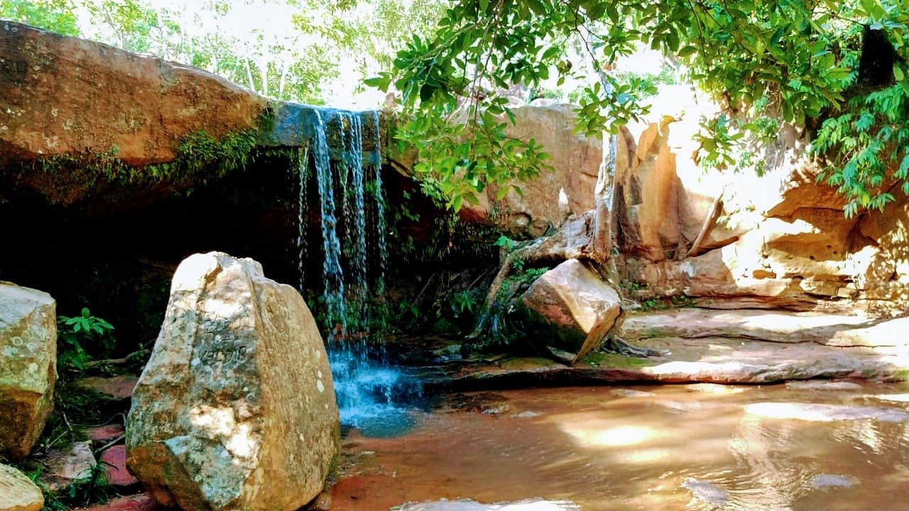 Cachoeira no Morro do Paxixi, Aquidauana