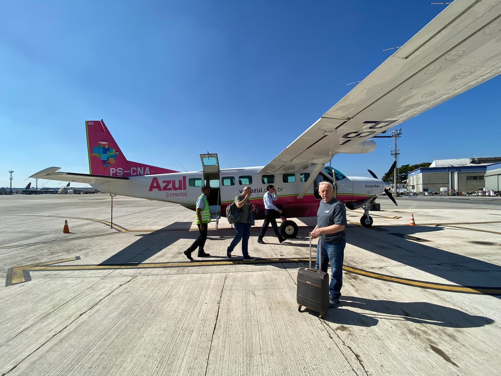Grand Cessna Caravan, Azul Conecta