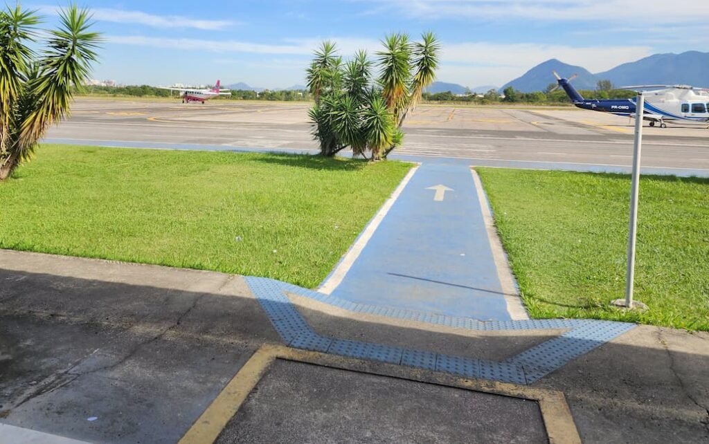 Embarque pela Pista do Aeroporto de Jacarepaguá